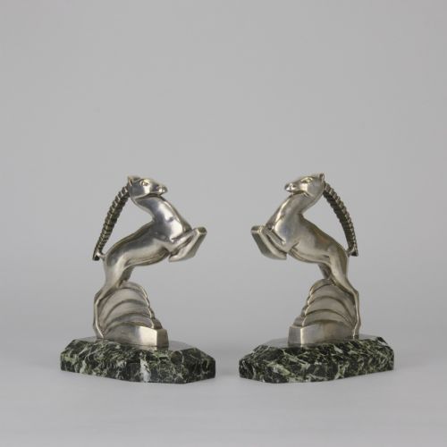 EARLY 20TH CENTURY ART DECO BRONZE GAZELLE BOOKENDS BY A KELETY - ADDITIONAL PHOTO 5