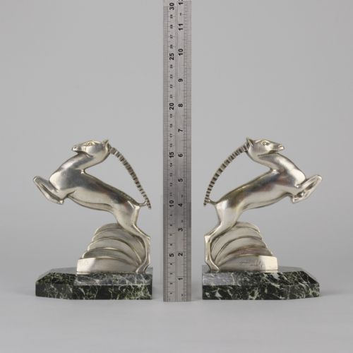 EARLY 20TH CENTURY ART DECO BRONZE GAZELLE BOOKENDS BY A KELETY - ADDITIONAL PHOTO 9