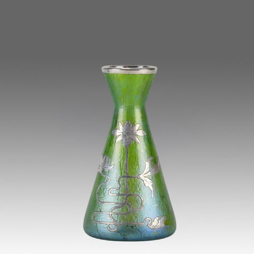 EARLY 20TH CENTURY SILVERED GLASS CONICAL SILVERED VASE I BY JOHANN LOETZ
