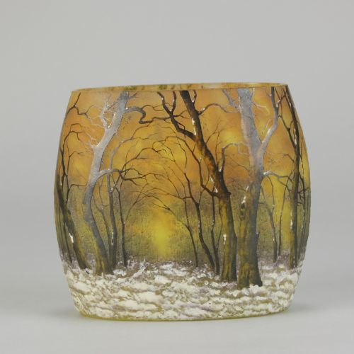 EARLY 20TH CENTURY CAMEO GLASS PAYSAGE DHIVER VASE BY DAUM FRERS - ADDITIONAL PHOTO 4