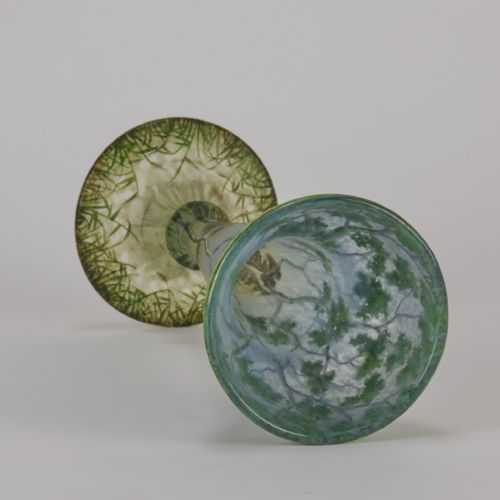EARLY 20TH CENTURY CAMEO GLASS PAYSAGE VASE BY DAUM FRRES - ADDITIONAL PHOTO 10