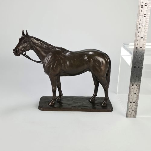 EARLY 20TH CENTURY JAPANESE BRONZE SCULPTURE STANDING HORSE BY KUNIO IT - ADDITIONAL PHOTO 8