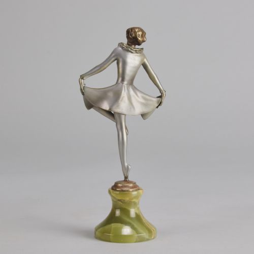Early 20th Century Cold-painted Bronze "Curtsy" Entitled by Josef Lorenzl
