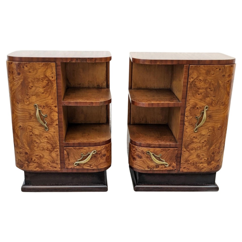 Art Deco Spectacular Pair of Italian Walnut Bedside Tables, c1930
