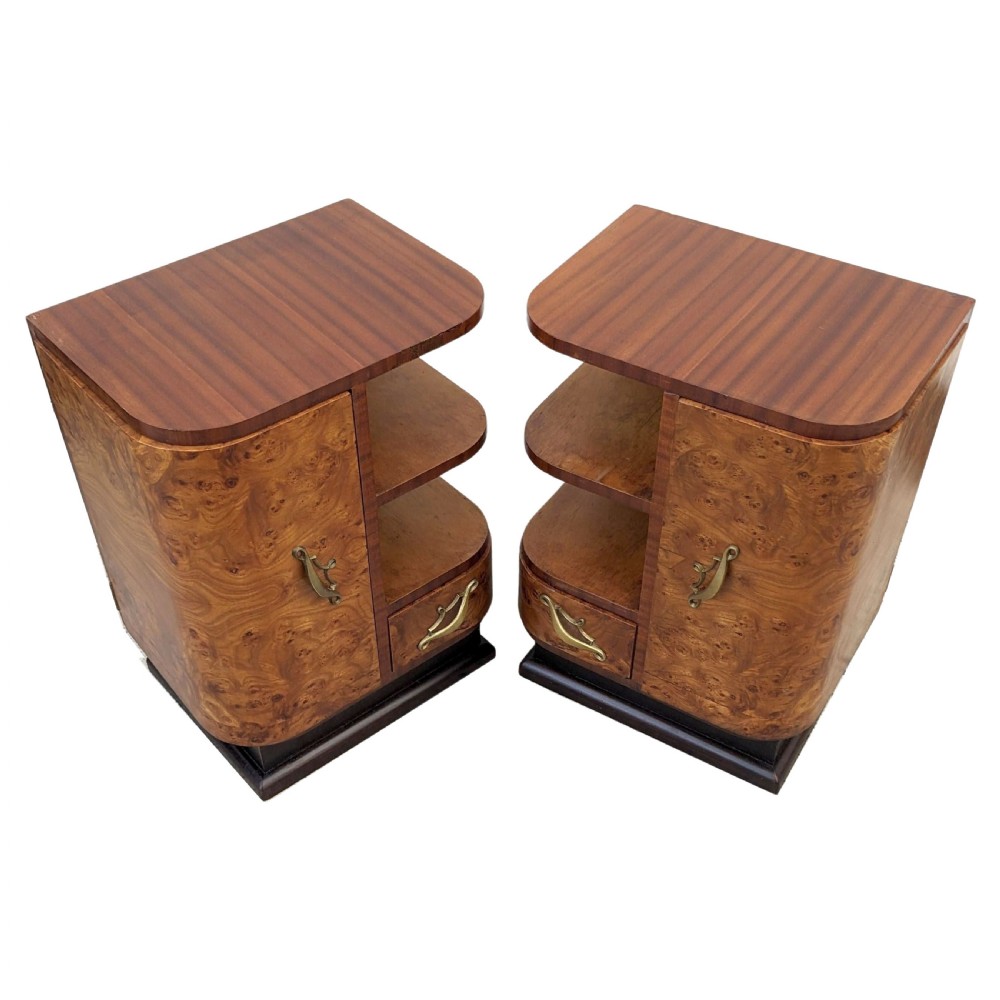 Art Deco Spectacular Pair of Italian Walnut Bedside Tables, c1930 View VIII