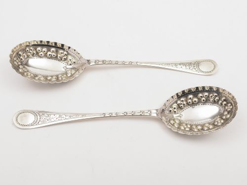 Pair of Georgian Silver Fruit Serving Spoons, London 1819