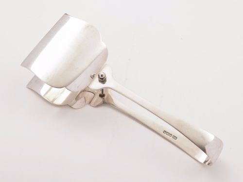 fig 1. Edwardian Silver Serving Tongs, Sheffield 1909