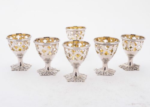 Nice Set of 6 Victorian Egg Cups, Circa 1880