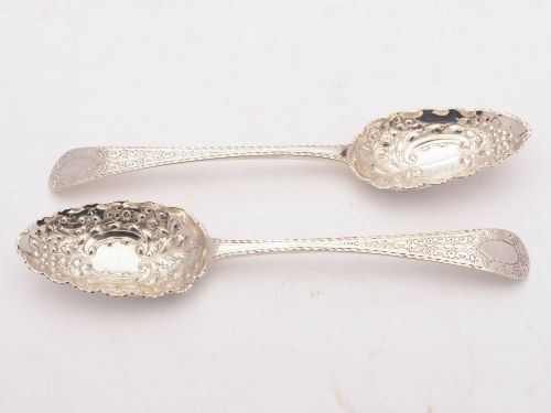 Lovely Pair of Georgian Silver Serving Spoons, London 1780