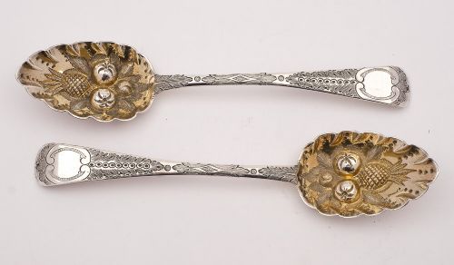A Lovely Pair of Exeter Georgian Silver Berry Spoons - Exeter 1817