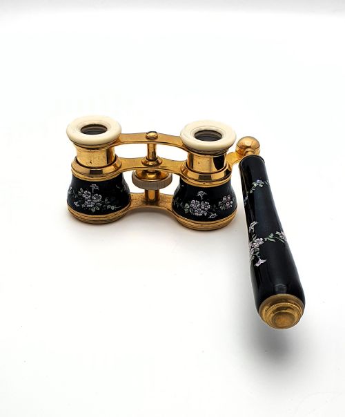 STUNNING PAIR OF ENAMELLED ANTIQUE OPERA GLASSES MOTHER OF PEARL AND LACQUERED BRASS EDWARDIAN CIRCA 1900 - ADDITIONAL PHOTO 3