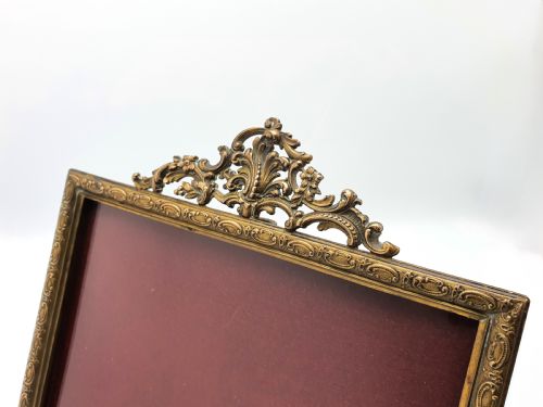 fig 1. Large Antique English Gilt Brass Photo Frame – circa 1900