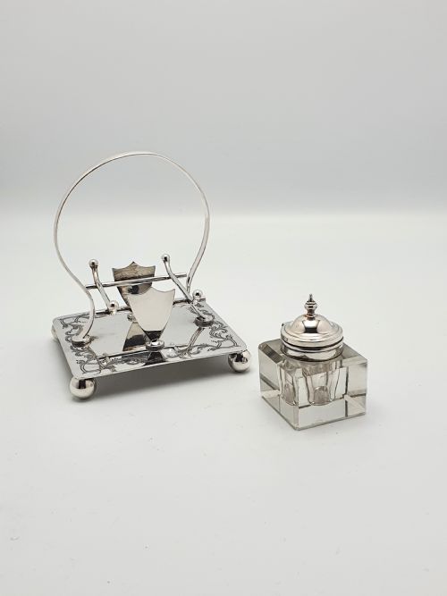 FABULOUS VICTORIAN INK STAND CIRCA 1890 - ADDITIONAL PHOTO 3
