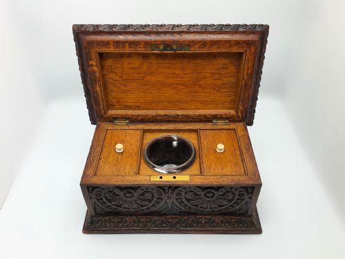 SUPERB VICTORIAN OAK TEA CADDY CIRCA 1880 - ADDITIONAL PHOTO 4