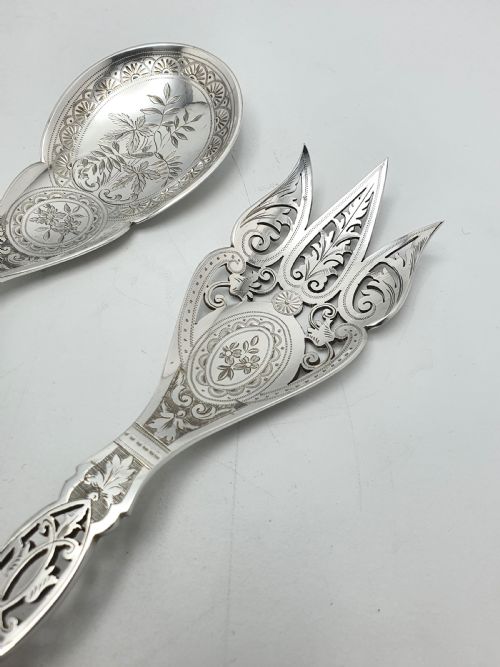 fig 1. Fabulous Pair of Oak Handled Salad Servers – circa 1880