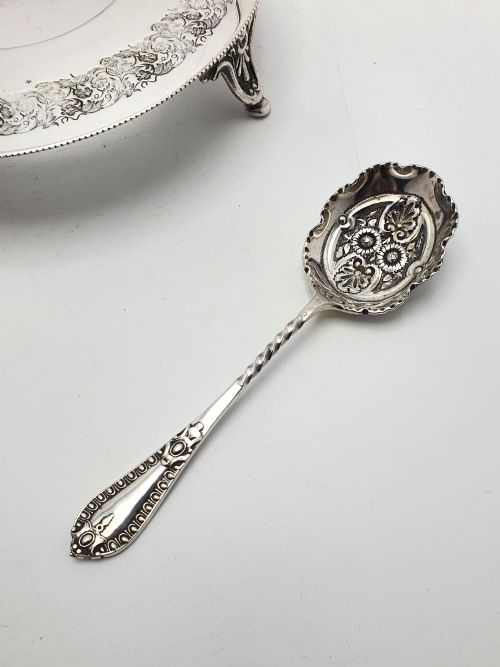 GORGEOUS CRANBERRY JAM DISH ON STAND CIRCA 1905 - ADDITIONAL PHOTO 5