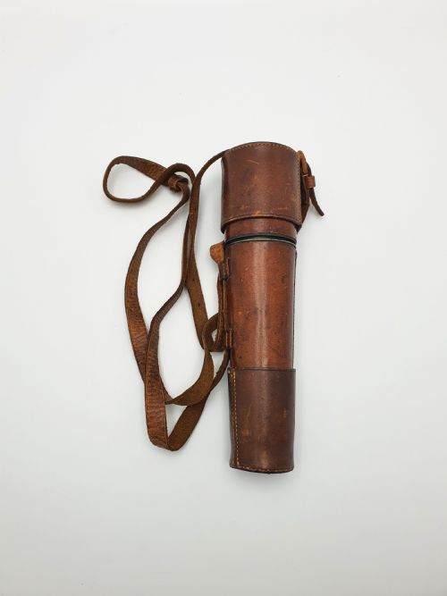 fig 1. Fantastic World War One-Era Military Officer’s Telescope with Leather Case – circa 1915