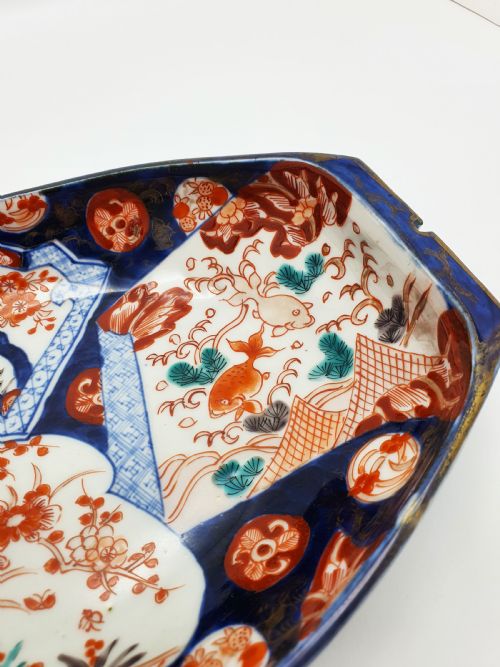 fig 2. Lovely Antique Japanese Imari Porcelain Boat-Shaped Dish – circa 1900