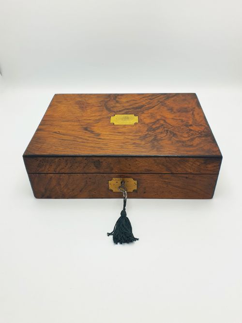 Fantastic Antique Victorian Burr Walnut Jewellery or Collectors Box – Circa 1890