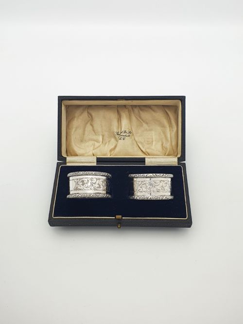 Lovely Pair of Edwardian Sterling Silver Napkin Rings in Fitted Case - 1906