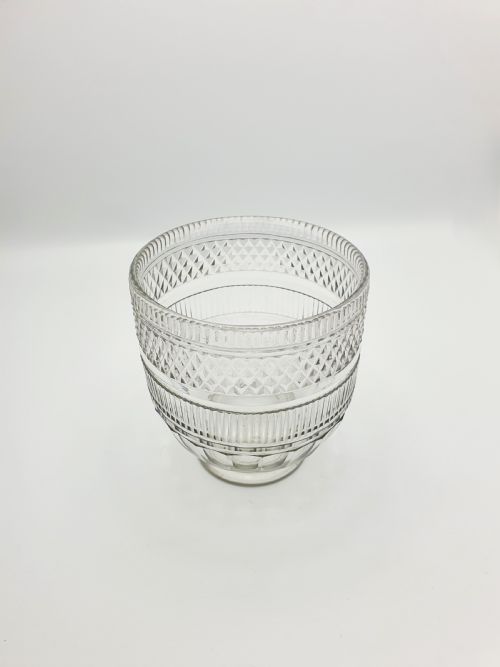 LARGE ANTIQUE GEORGIAN CUT GLASS TEA MIXING BOWL CIRCA 1800 - ADDITIONAL PHOTO 2