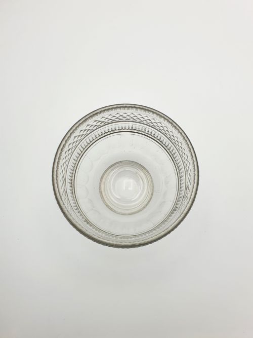LARGE ANTIQUE GEORGIAN CUT GLASS TEA MIXING BOWL CIRCA 1800 - ADDITIONAL PHOTO 3