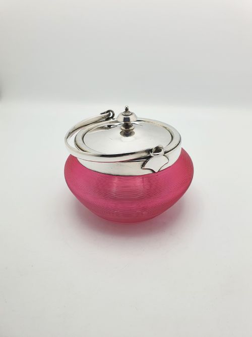 NICE ANTIQUE EDWARDIAN CRANBERRY GLASS BISCUIT BARREL WITH SILVERPLATED MOUNTS CIRCA 1905 - ADDITIONAL PHOTO 1