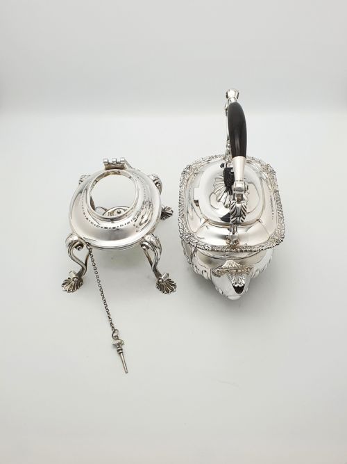 FABULOUS ANTIQUE GEORGIANSTYLE SILVERPLATED KETTLE ON STAND CIRCA 1905 - ADDITIONAL PHOTO 7