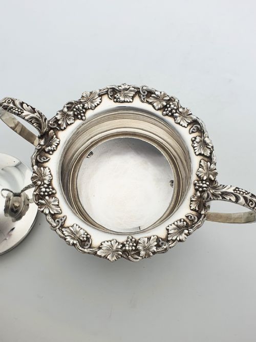 GORGEOUS ANTIQUE SILVERPLATED THREEPIECE TEA SET WITH ORNATE GRAPEVINE DETAILING CIRCA 1920 - ADDITIONAL PHOTO 7