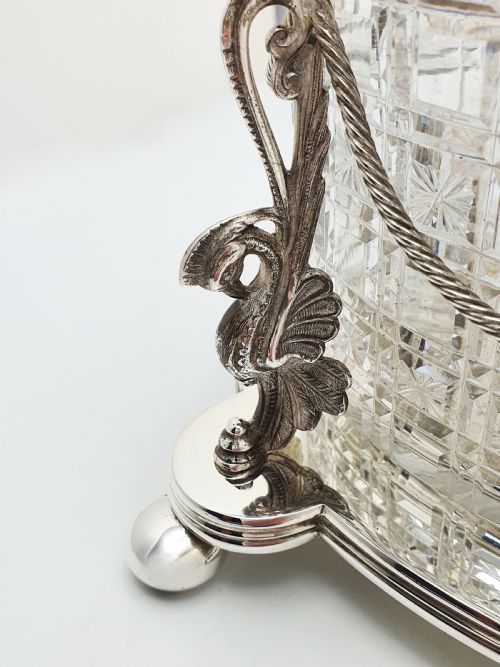 MAGNIFICENT ANTIQUE VICTORIAN BISCUIT BARREL WITH HERALDIC DRAGON FINIAL CIRCA 1870 - ADDITIONAL PHOTO 2