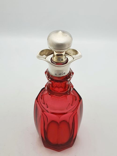 ANTIQUE EDWARDIAN STERLING SILVER MOUNTED CRANBERRY GLASS DECANTER 1903 - ADDITIONAL PHOTO 1