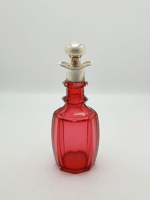 ANTIQUE EDWARDIAN STERLING SILVER MOUNTED CRANBERRY GLASS DECANTER 1903 - ADDITIONAL PHOTO 3