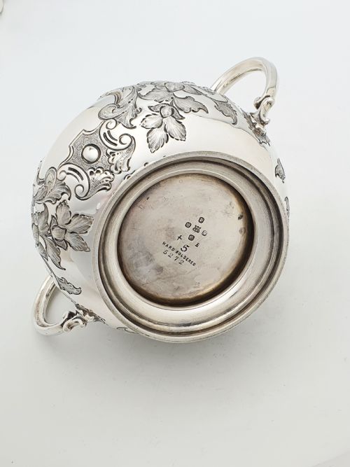 ANTIQUE VICTORIAN SILVER PLATED TWO PIECE JUG SUGAR BOWL SET CIRCA 1890 - ADDITIONAL PHOTO 6