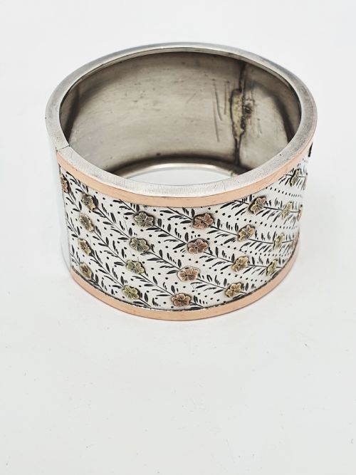 fig 1. Gorgeous Antique Victorian Silver & Gold Inlaid Napkin Ring – circa 1890