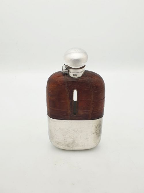NICE ANTIQUE SILVER PLATE CROCODILE HIP FLASK CIRCA 1900 - ADDITIONAL PHOTO 1