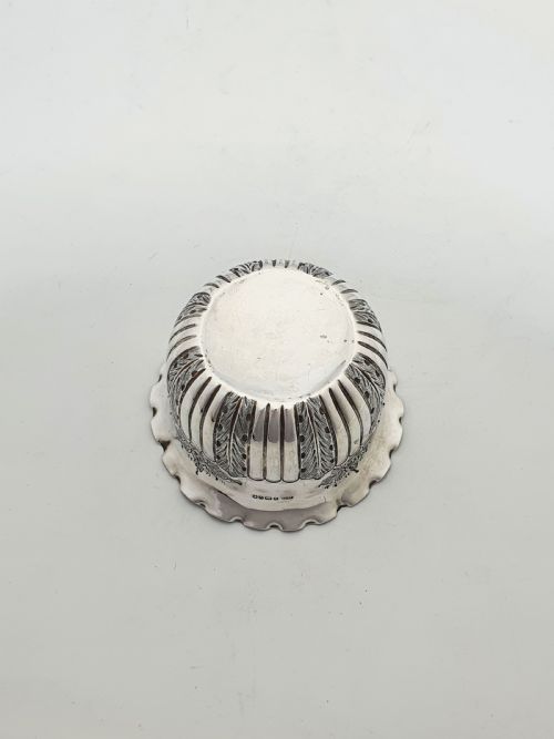 SMALL ANTIQUE VICTORIAN STERLING SILVER BOWL 1888 - ADDITIONAL PHOTO 4