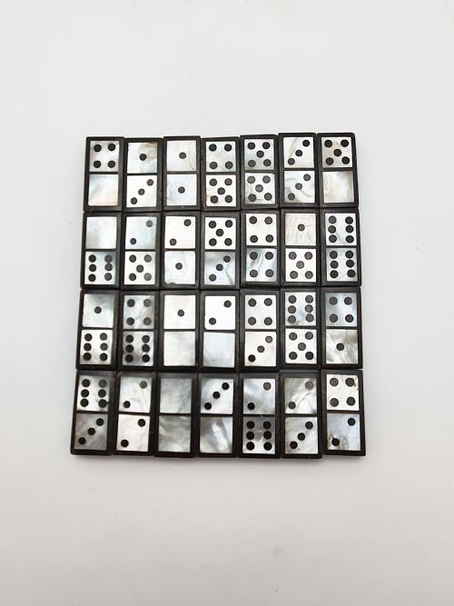 Fabulous Mother-of-pearl & Black Domino Set with Drawstring Pouch – Circa 1850