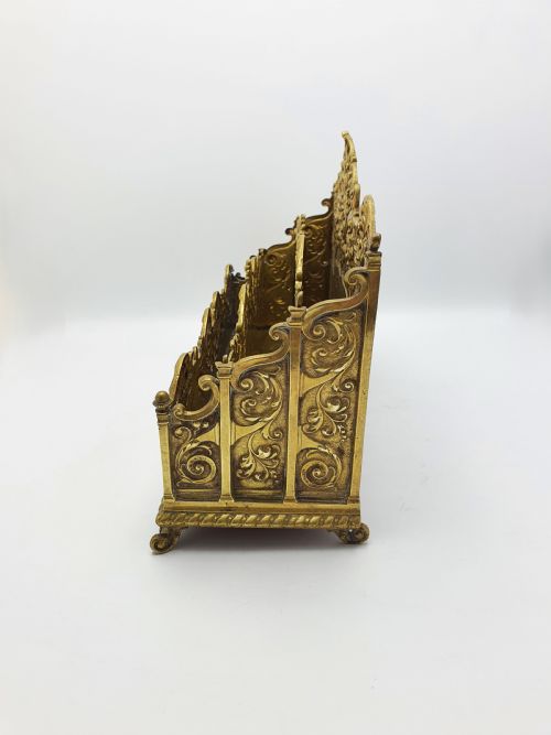 MAGNIFICENT GRAND TOUR BRASS ROCOCO REVIVAL LETTER RACK CIRCA 1860 - ADDITIONAL PHOTO 5