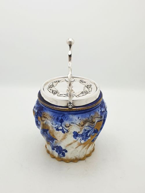 LOVELY ANTIQUE EDWARDIAN FLOW BLUE WHITE BISCUIT BARREL CIRCA 1905 - ADDITIONAL PHOTO 2