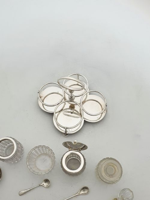 ANTIQUE SILVER PLATED AND CUT GLASS CONDIMENT SET CIRCA 1920 - ADDITIONAL PHOTO 7