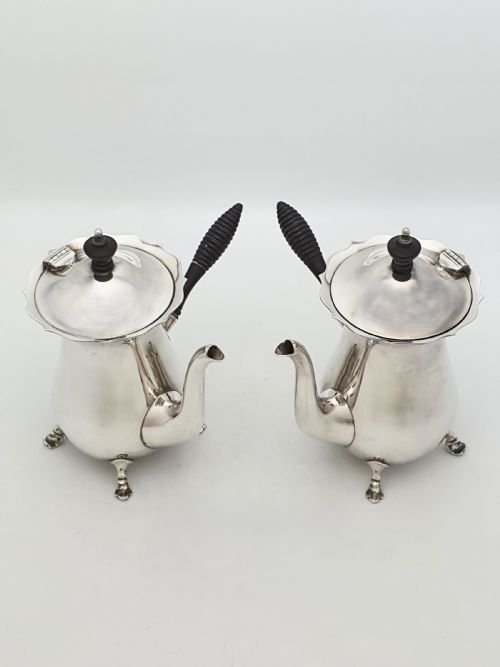 GORGEOUS PAIR OF ANTIQUE EDWARDIAN CAF AU LAIT POTS CIRCA 1905