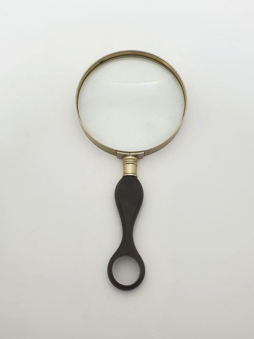 fig 1. Large Antique Victorian Magnifying Glass With Shaped Horn Handle – circa 1880