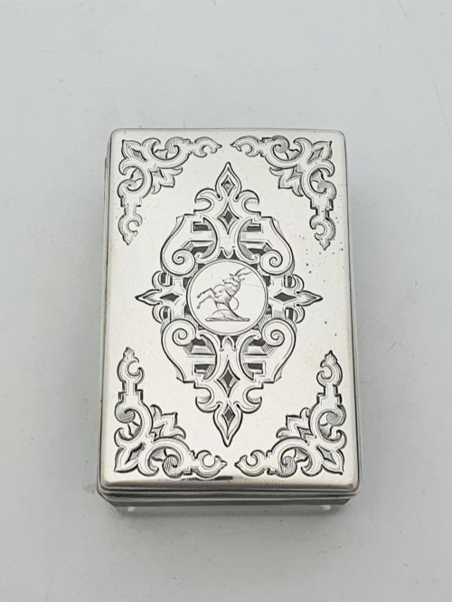 LOVELY ANTIQUE VICTORIAN STERLING SILVER CUT GLASS TRINKET BOX 1844 - ADDITIONAL PHOTO 1