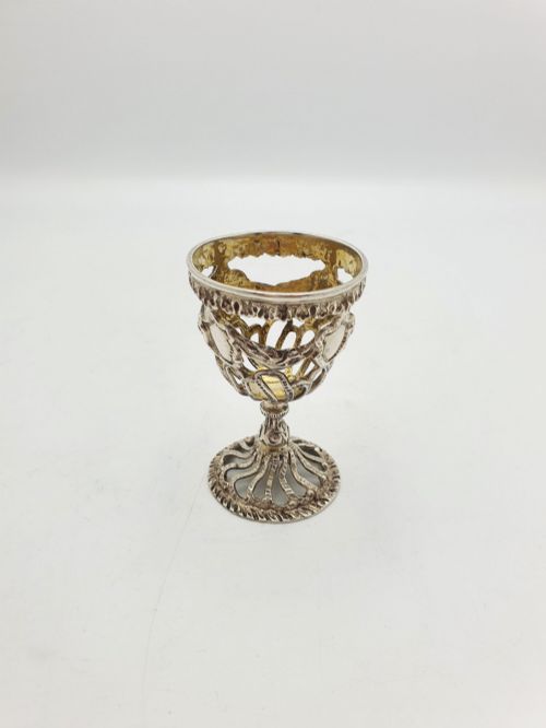 Lovely Antique Edwardian Sterling Silver Egg Cup – London, 1901
