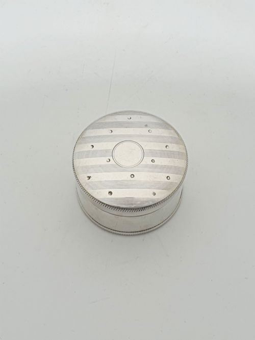Antique George V Sterling Silver Engine Turned Round Pill Box - 1917