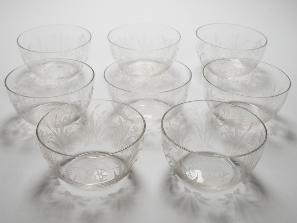 Set of 8 Edwardian Finger Bowls, Circa 1905