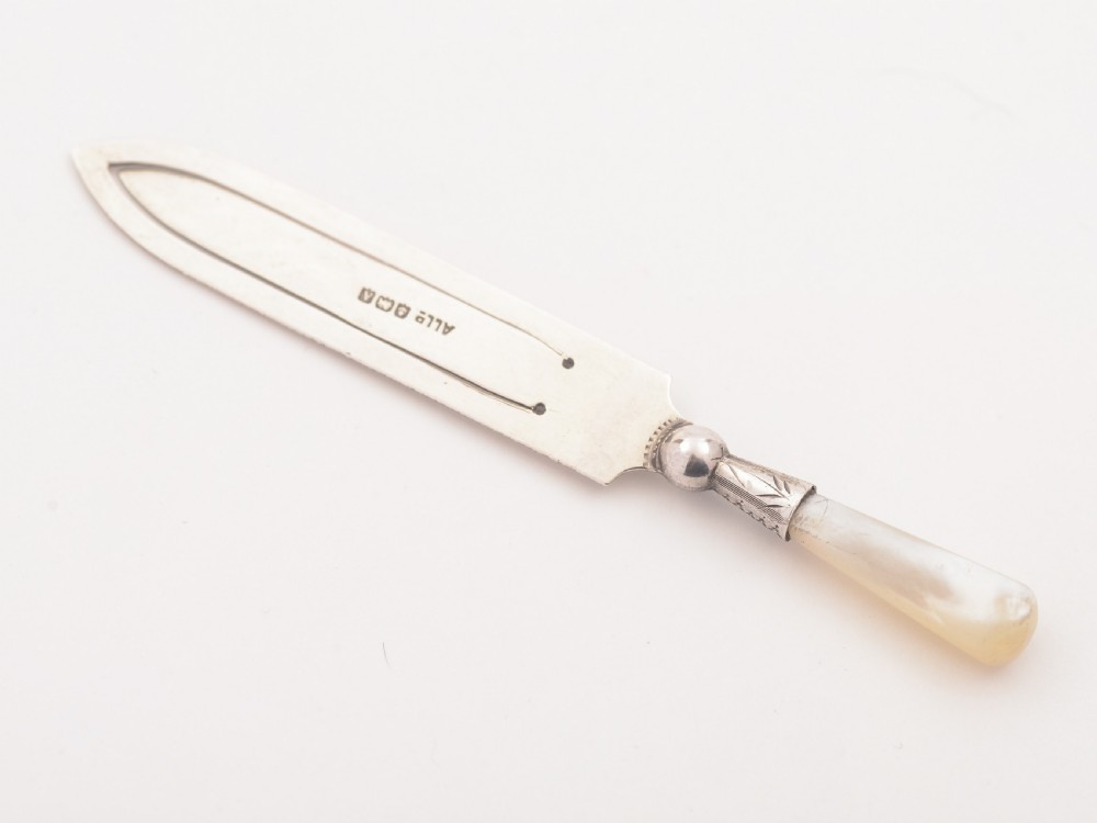 Mother of Pearl and Silver Bookmark, Birmingham 1925