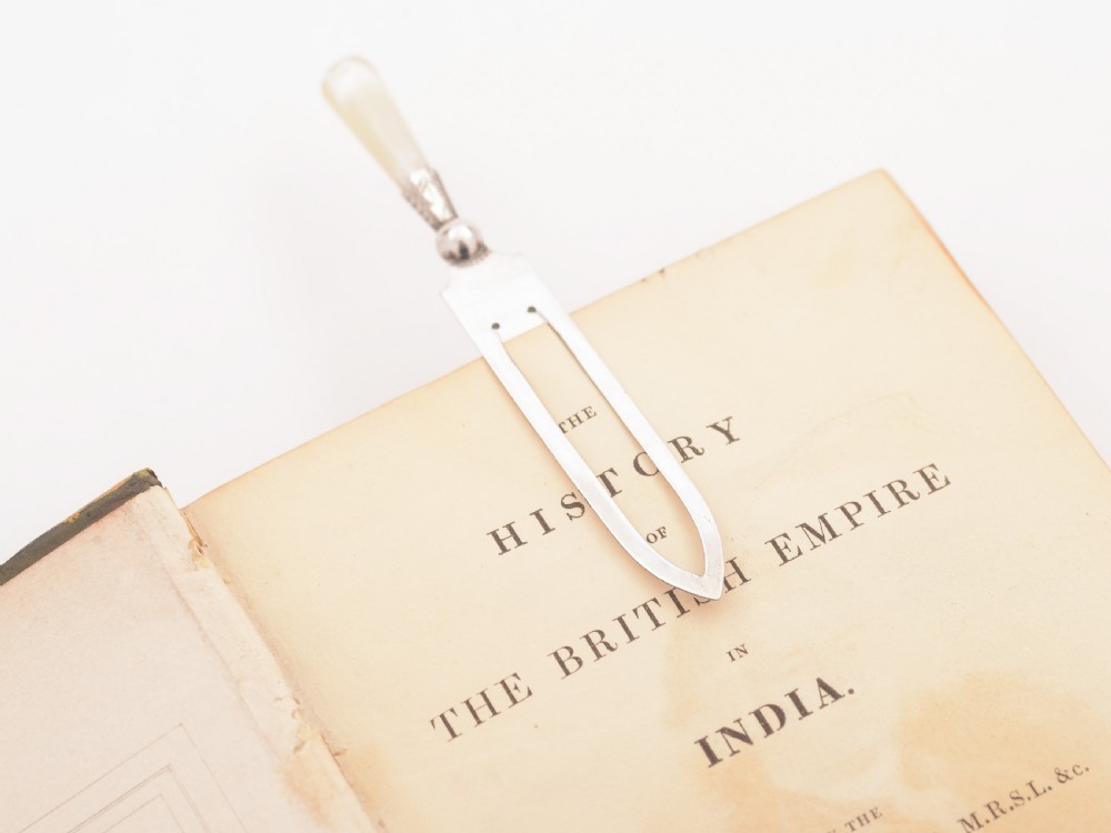 Mother of Pearl and Silver Bookmark, Birmingham 1925 View III