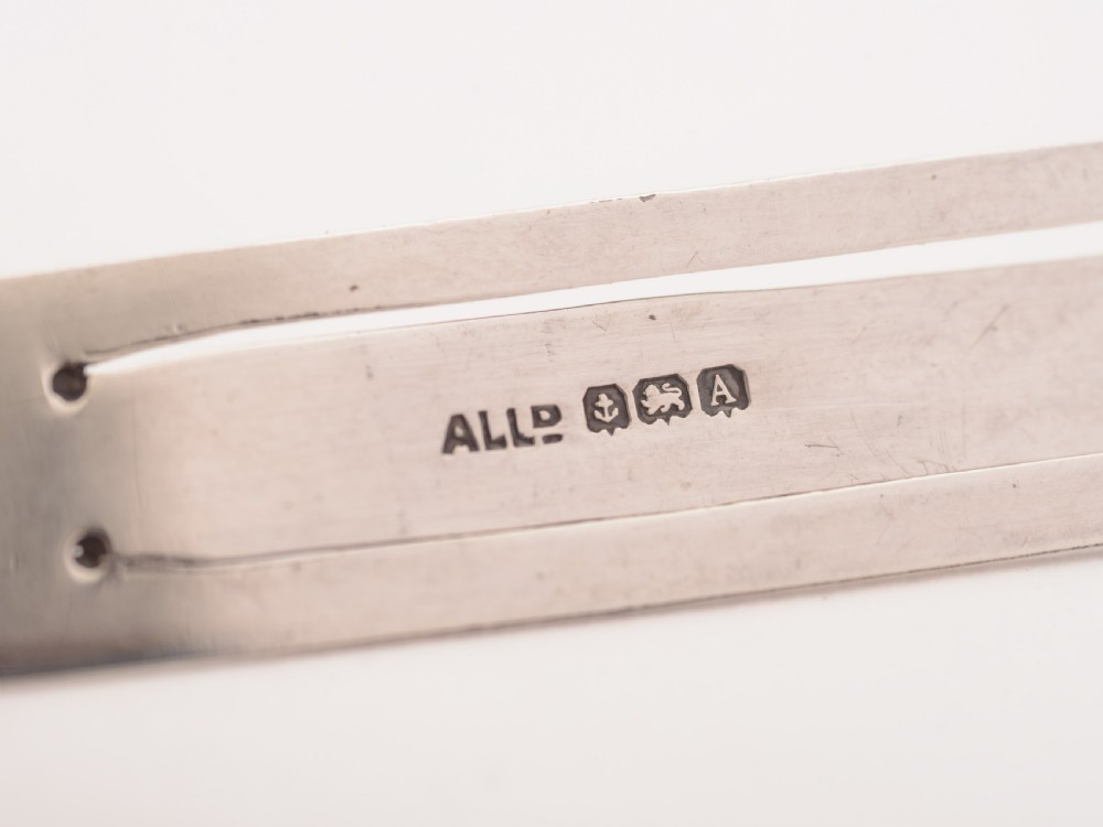 Mother of Pearl and Silver Bookmark, Birmingham 1925 View V