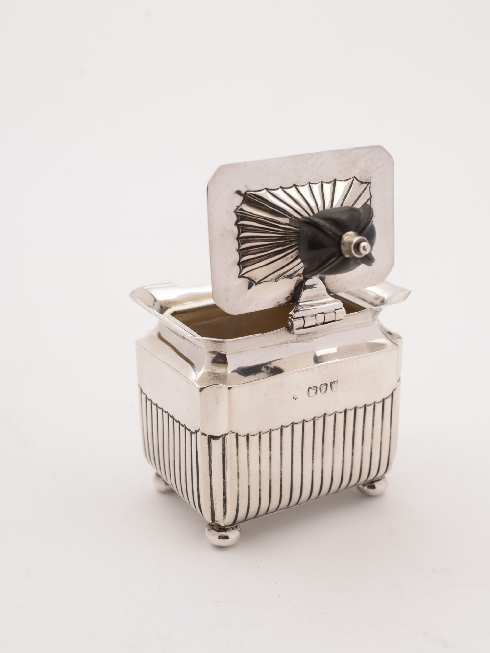 Victorian Silver Tea Caddy, London 1893 View III